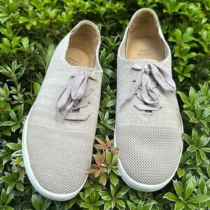 SONOMA -Cattledog Women's Sneakers 10 gently used